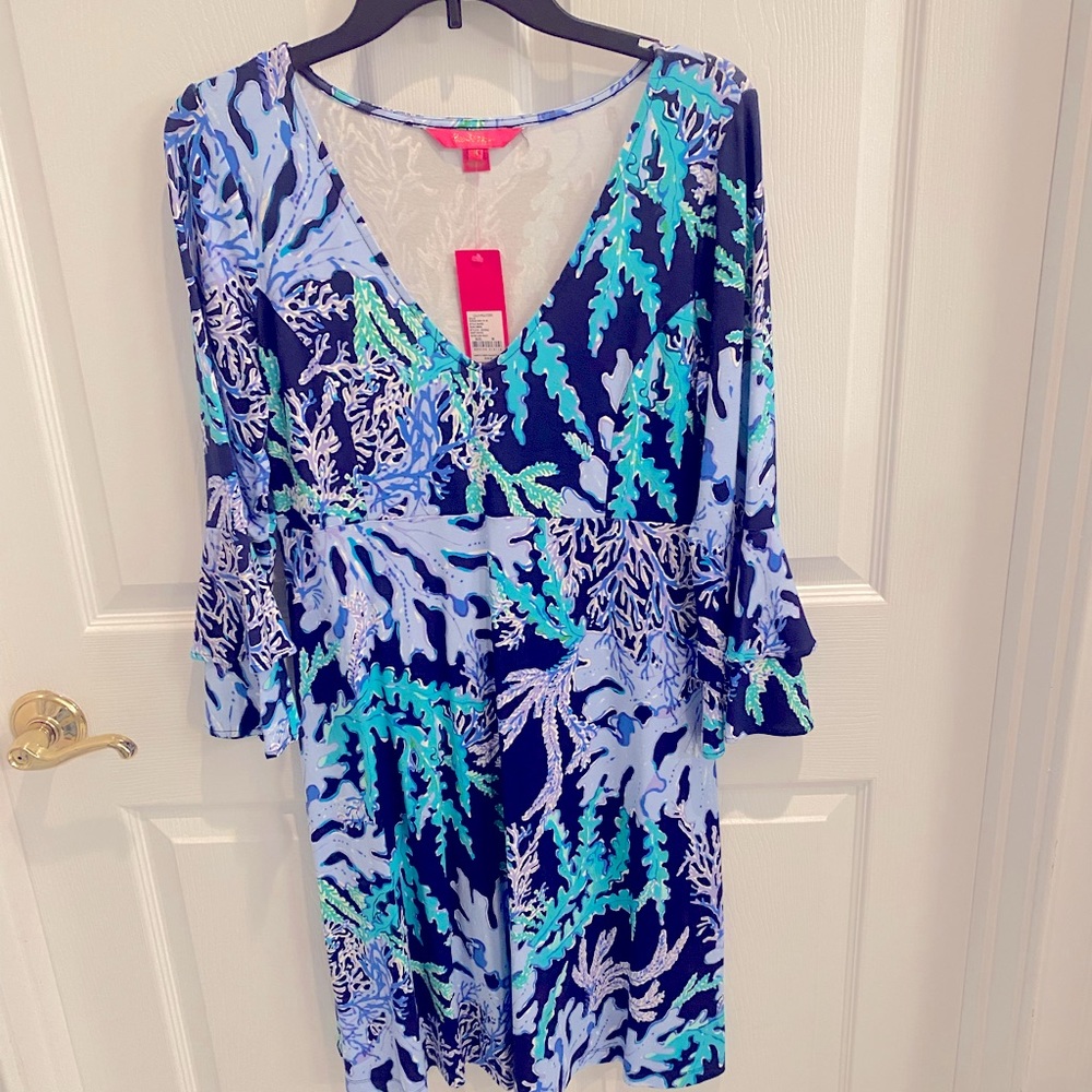 Lilly Pulitzer Dress, size M; new with tags.